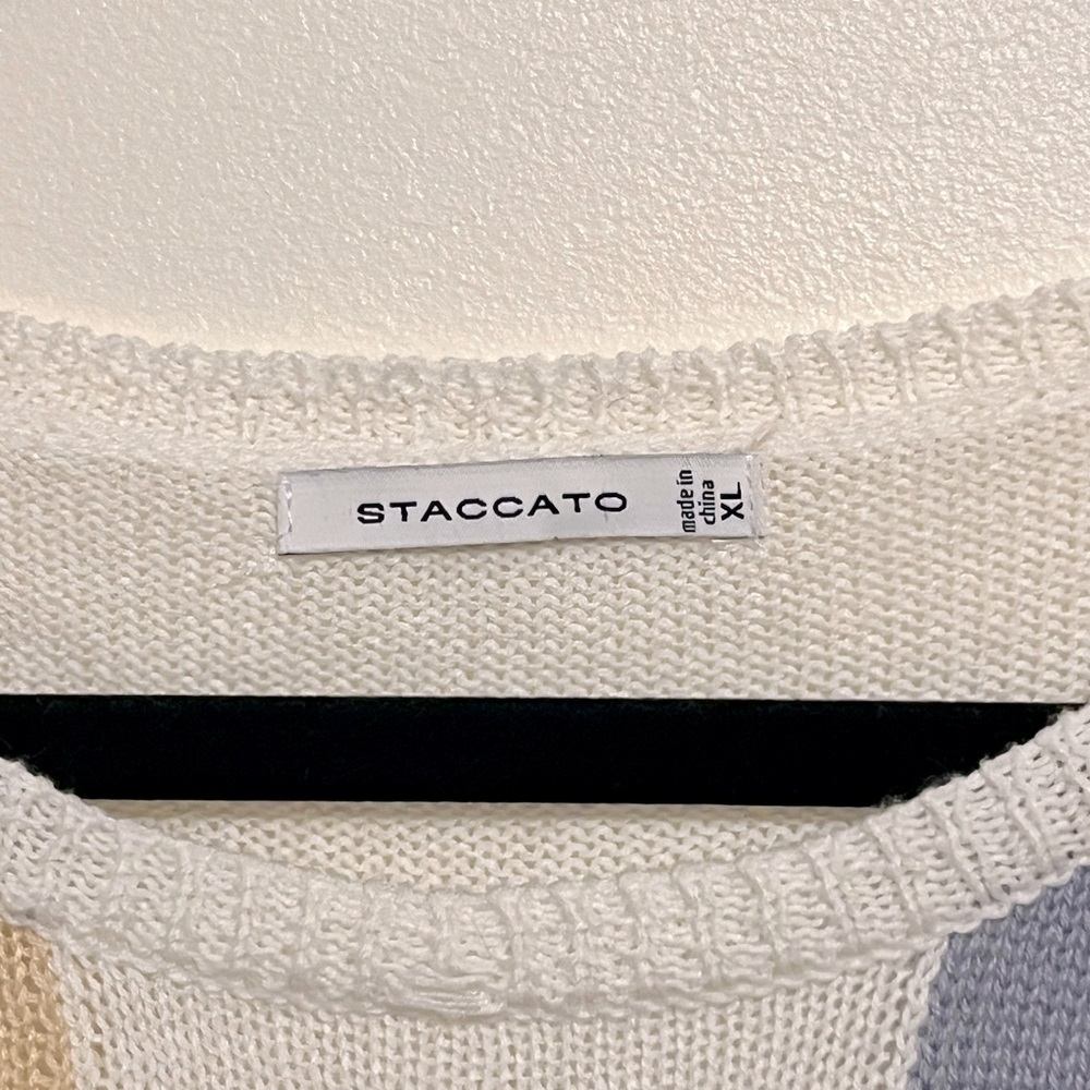 Staccato Tan Blue White Checkered Sleeveless Sweater Size XL - Picture 3 of 5
